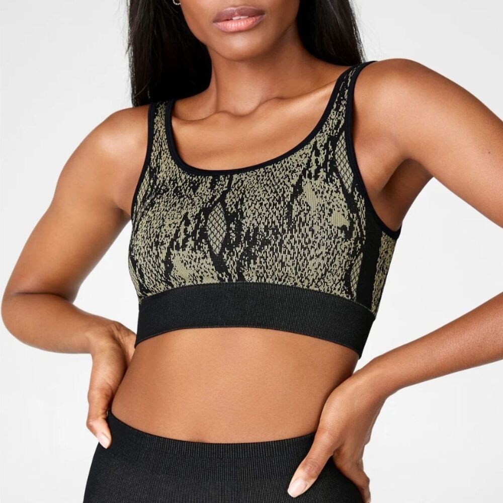 NWT Fabletics Kamila Seamless Bra Green Reptilia/Black Women's Size Small